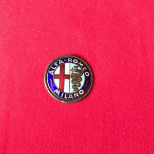 Stemma smaltato Alfa Romeo 2